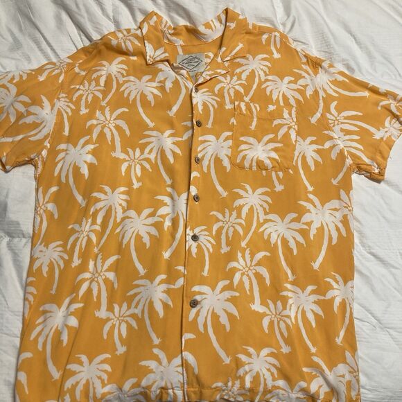 St. John's Bay Other - St Johns Bay Button Up Shirt Mens XL Orange Hawaiian Short Sleeve Palm Trees